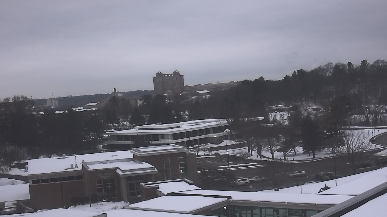 Thumbnail for current weather camera view from Kellogg Community College in Battle Creek, Michigan