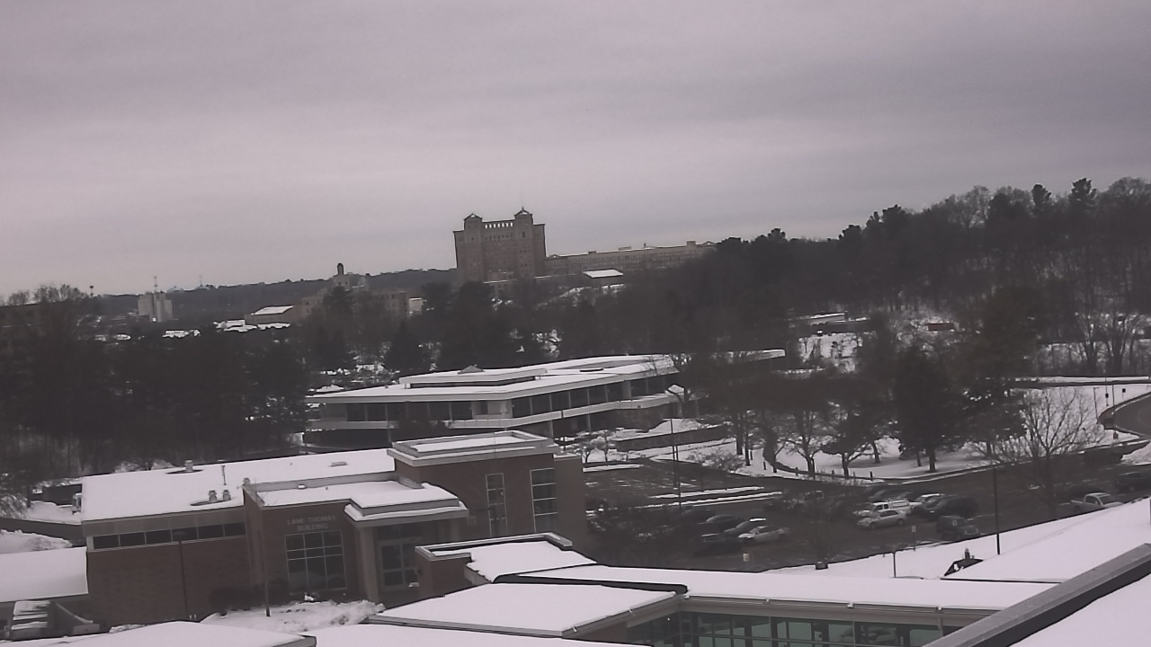 Thumbnail for current weather camera view from Kellogg Community College in Battle Creek, Michigan