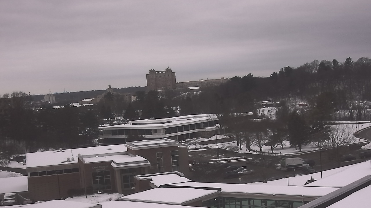 Thumbnail for current weather camera view from Kellogg Community College in Battle Creek, Michigan