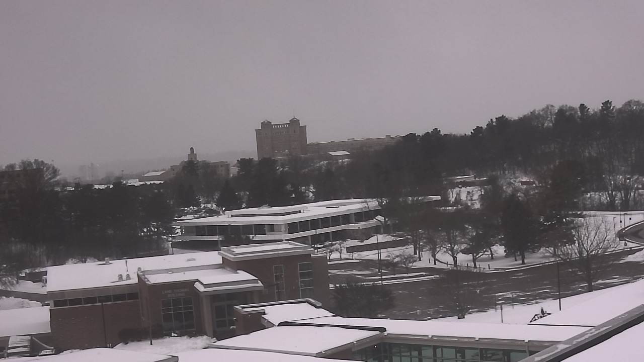 Thumbnail for current weather camera view from Kellogg Community College in Battle Creek, Michigan