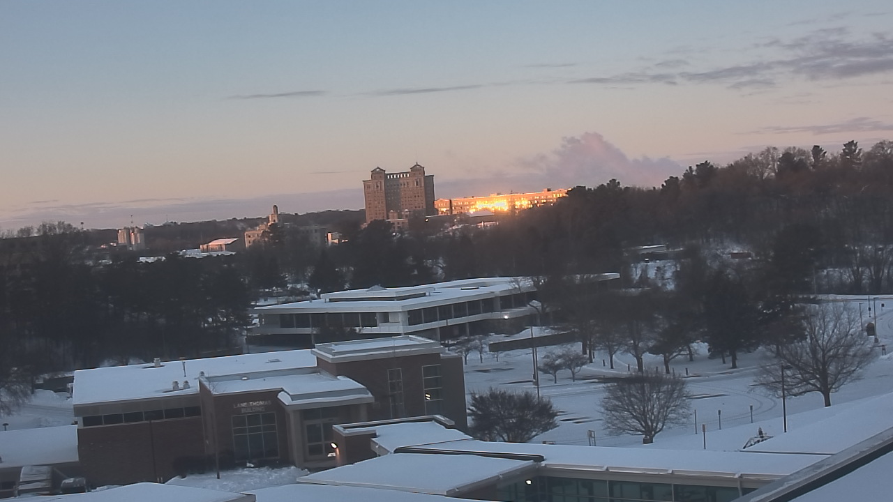 Thumbnail for current weather camera view from Kellogg Community College in Battle Creek, Michigan