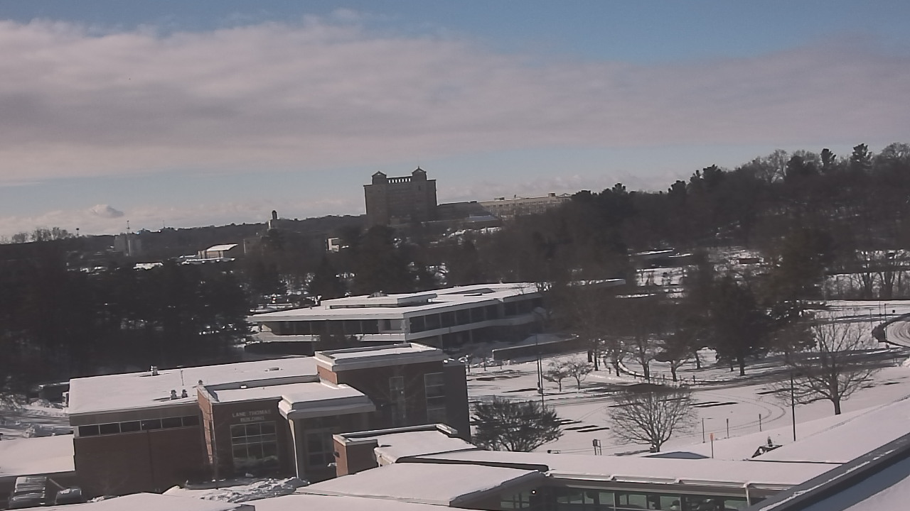 Thumbnail for current weather camera view from Kellogg Community College in Battle Creek, Michigan