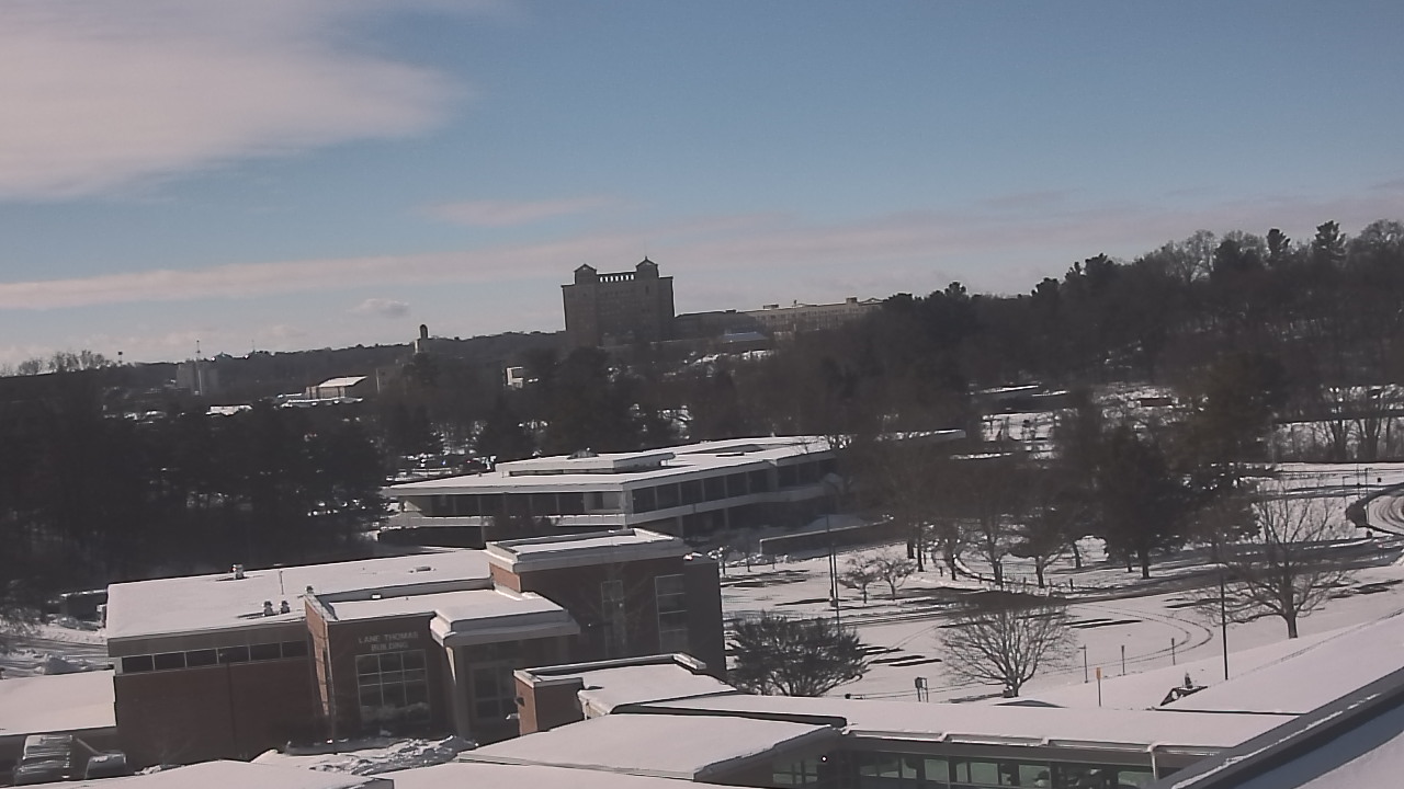 Thumbnail for current weather camera view from Kellogg Community College in Battle Creek, Michigan