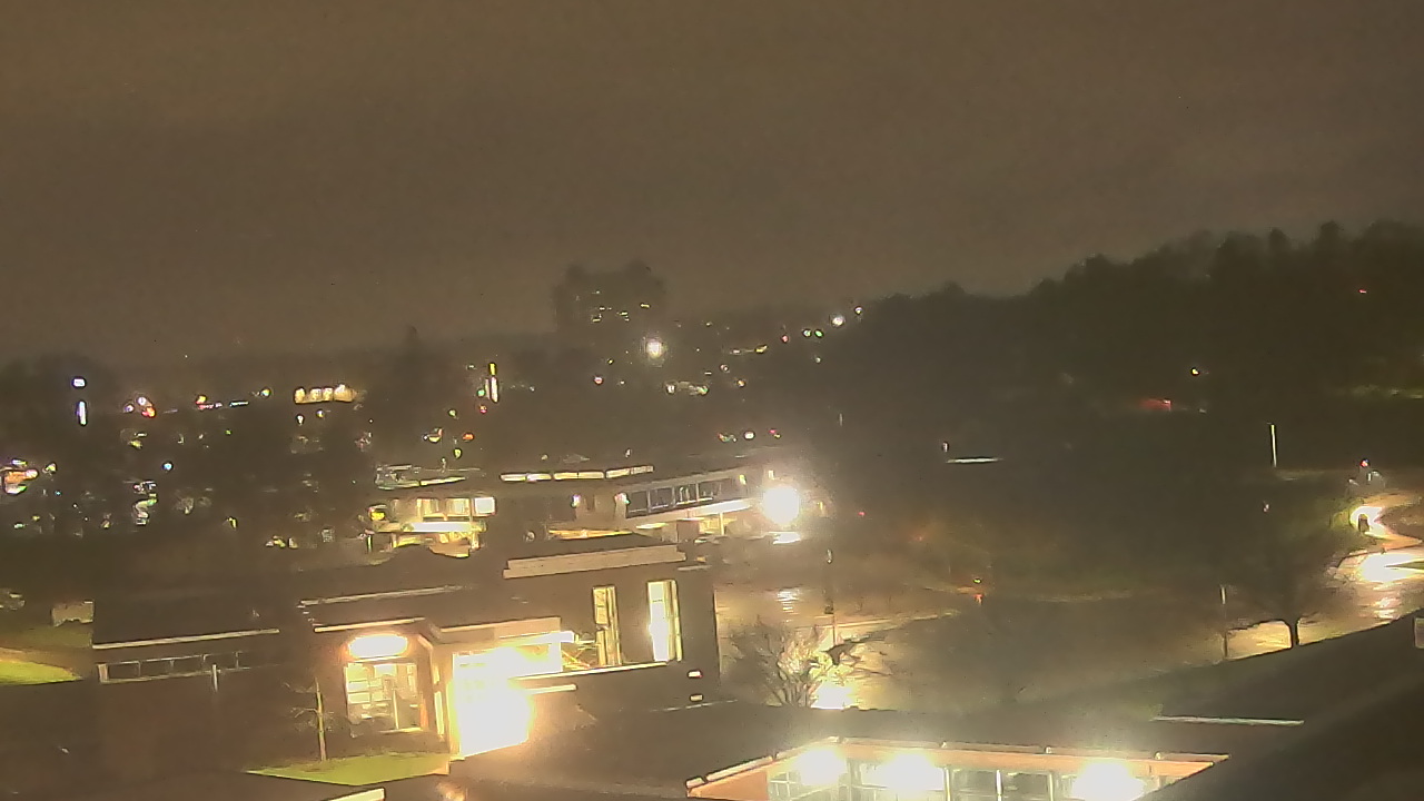 Thumbnail for current weather camera view from Kellogg Community College in Battle Creek, Michigan