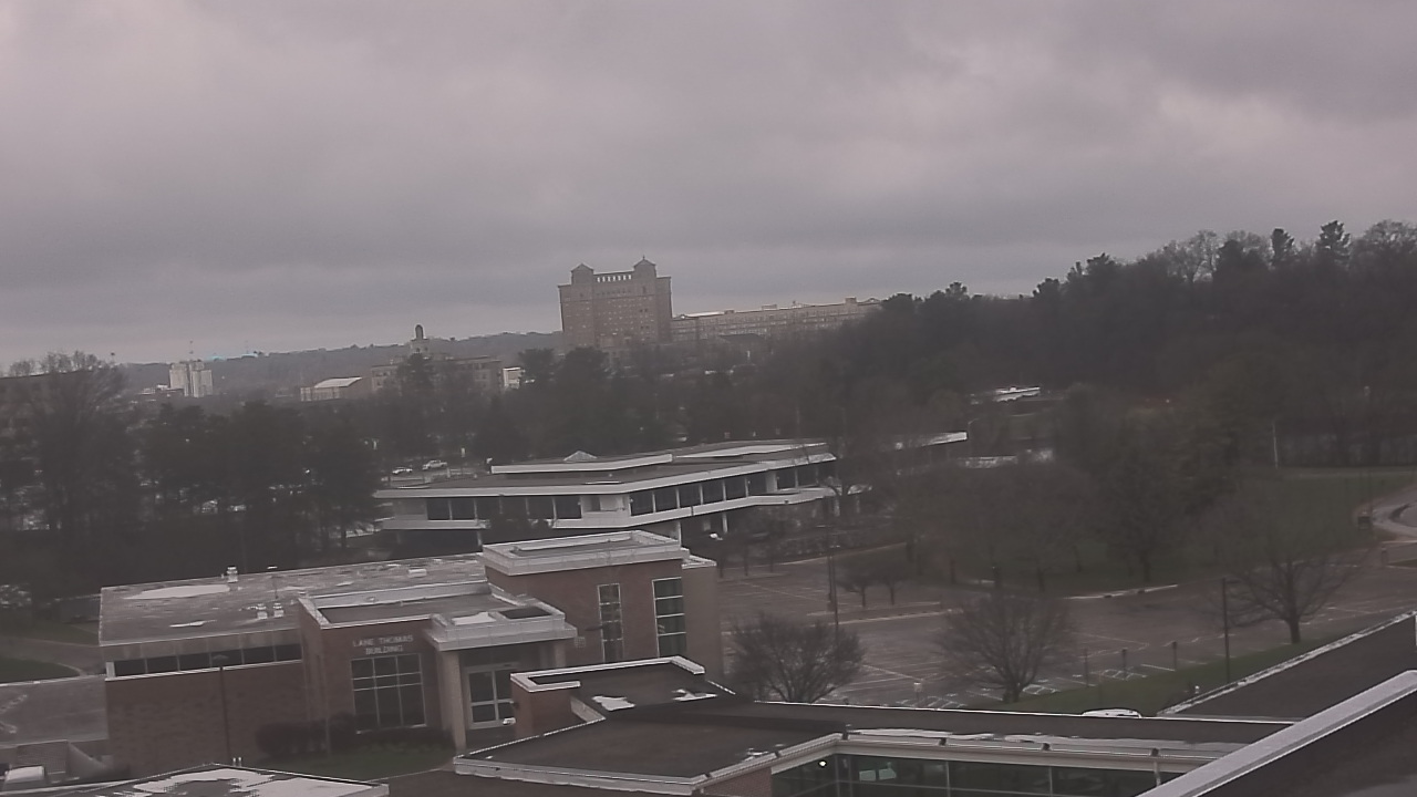 Thumbnail for current weather camera view from Kellogg Community College in Battle Creek, Michigan