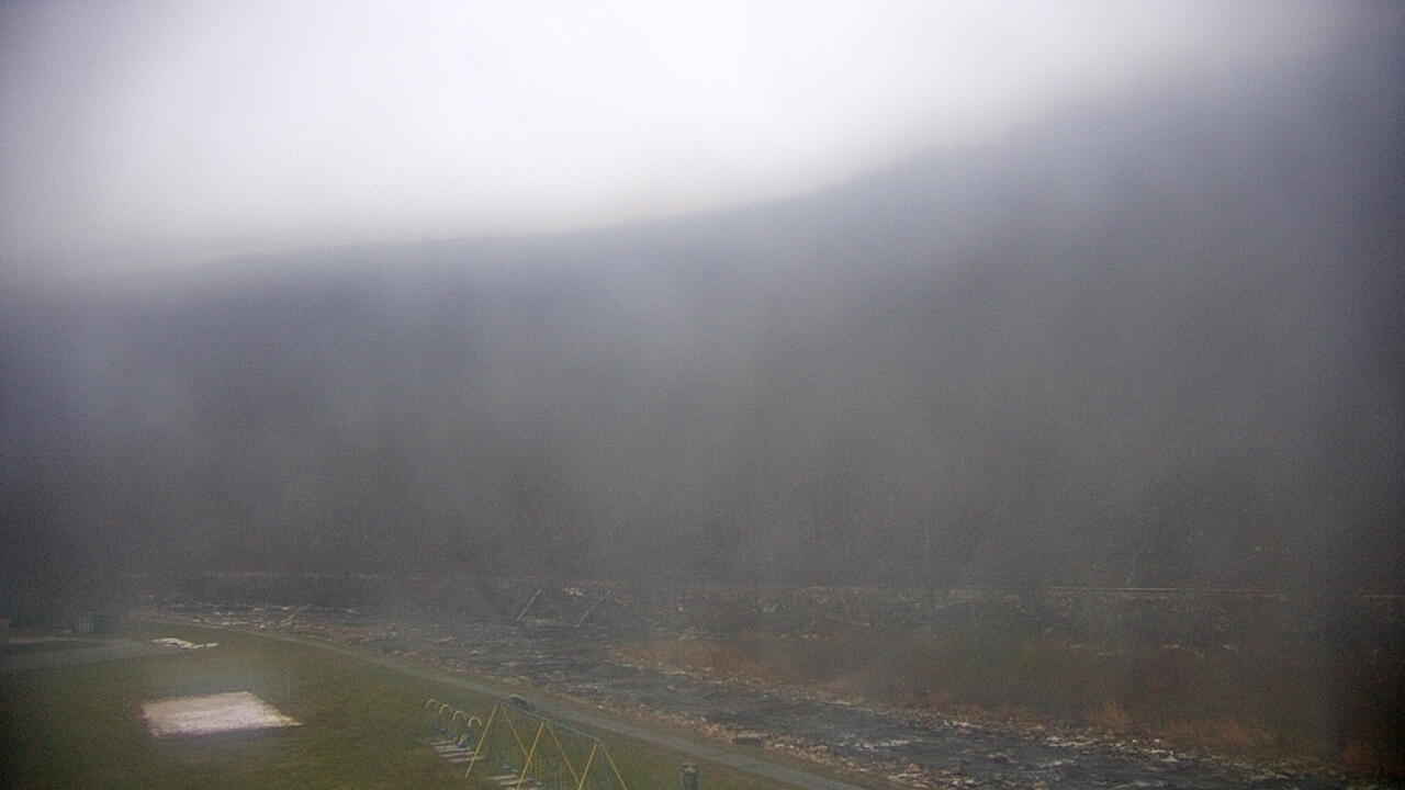 Thumbnail for current weather camera view from Garrett County EMA - Kitzmiller Head Start in Kitzmiller, Maryland