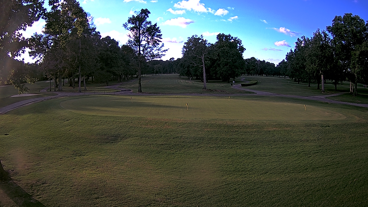 Thumbnail for current weather camera view from Lagoon Park in Montgomery, Alabama