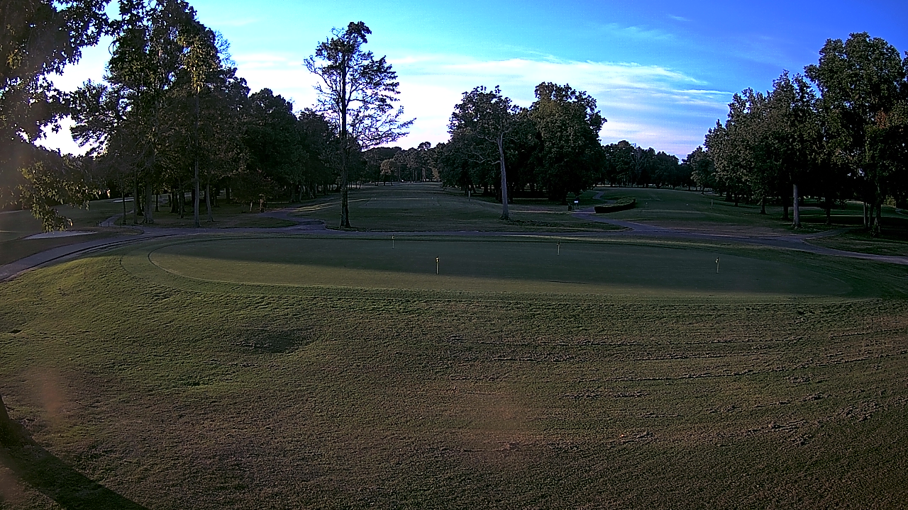 Thumbnail for current weather camera view from Lagoon Park in Montgomery, Alabama
