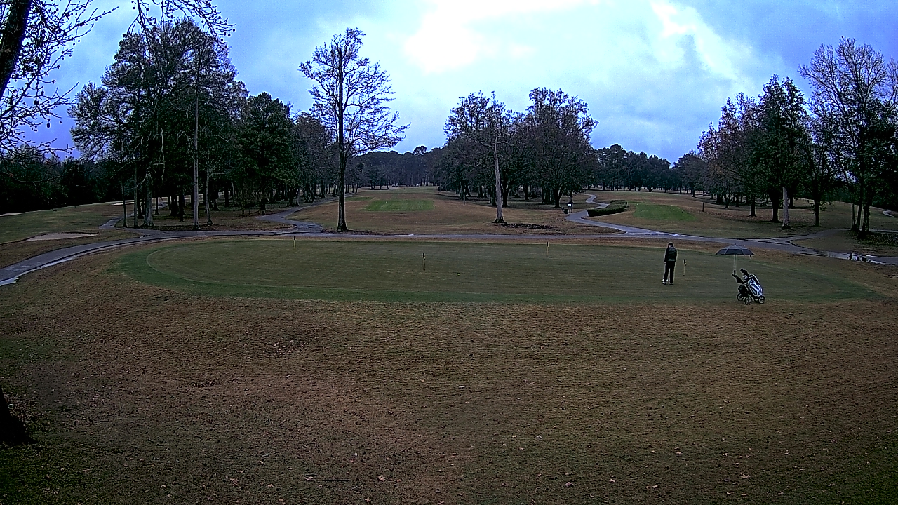 Thumbnail for current weather camera view from Lagoon Park in Montgomery, Alabama