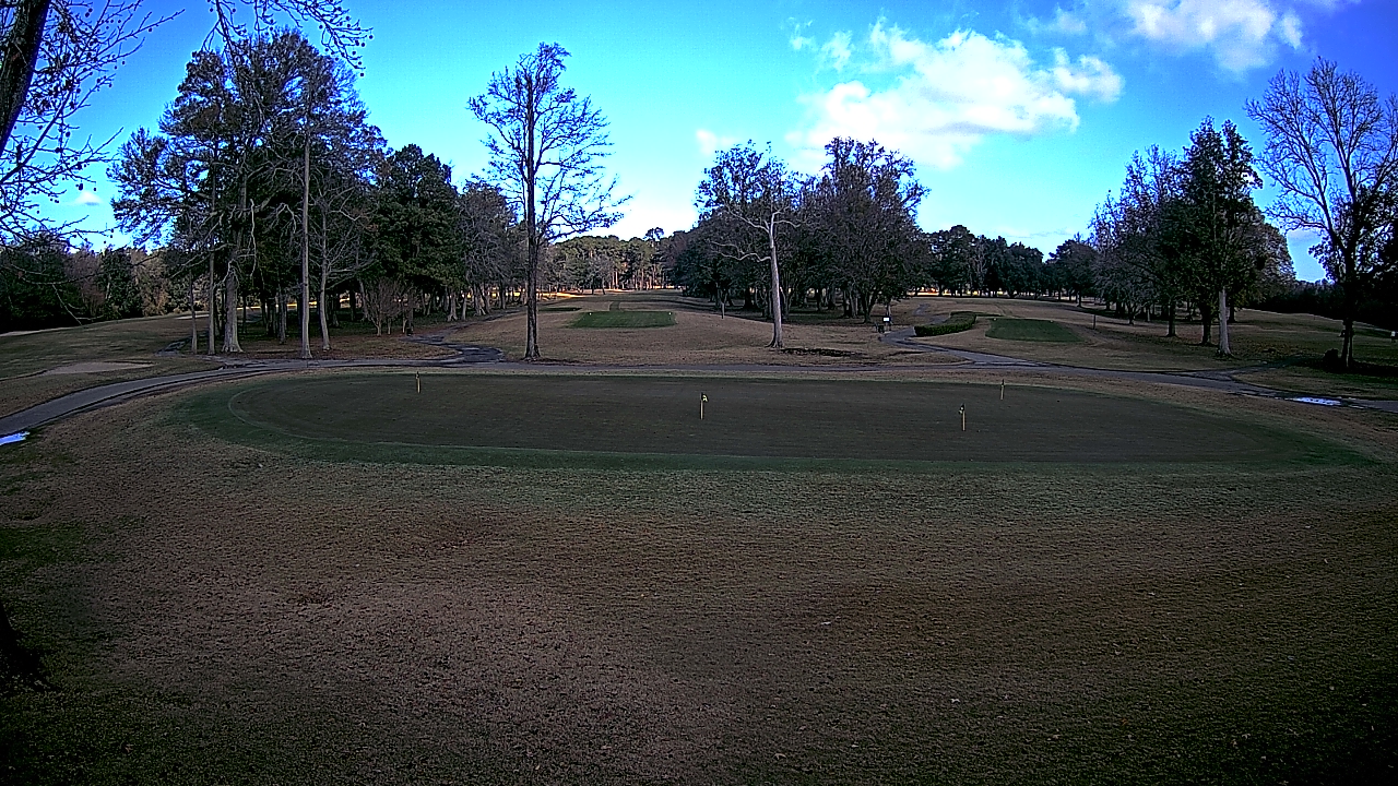 Thumbnail for current weather camera view from Lagoon Park in Montgomery, Alabama