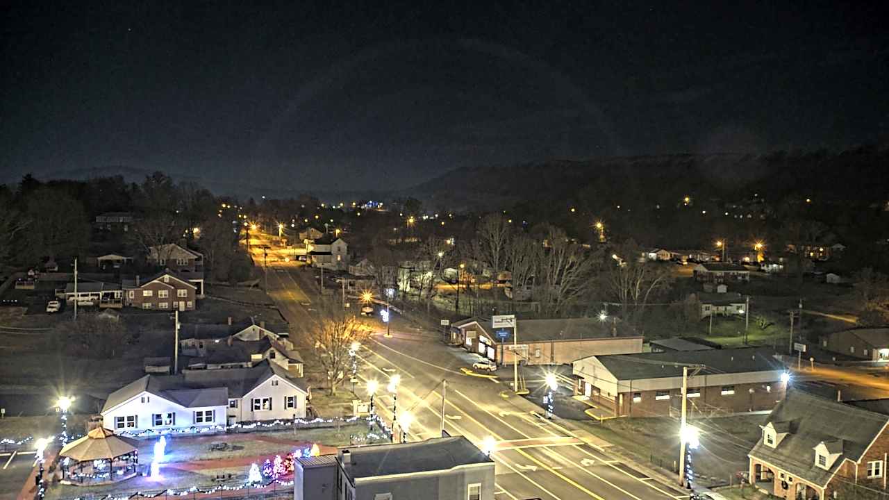 Thumbnail for current weather camera view from Russell County Courthouse in Lebanon, Virginia