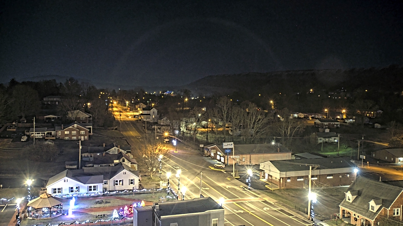 Thumbnail for current weather camera view from Russell County Courthouse in Lebanon, Virginia