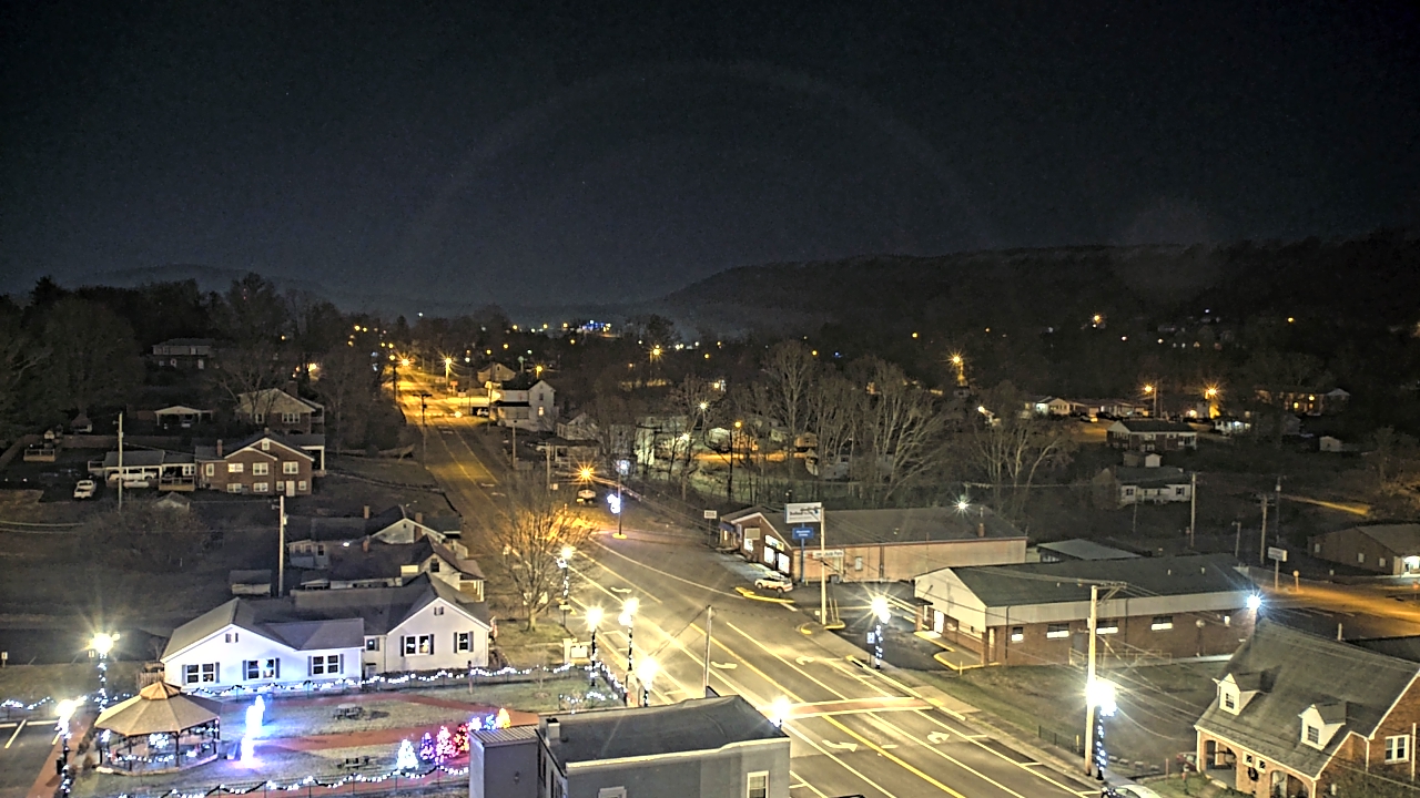 Thumbnail for current weather camera view from Russell County Courthouse in Lebanon, Virginia