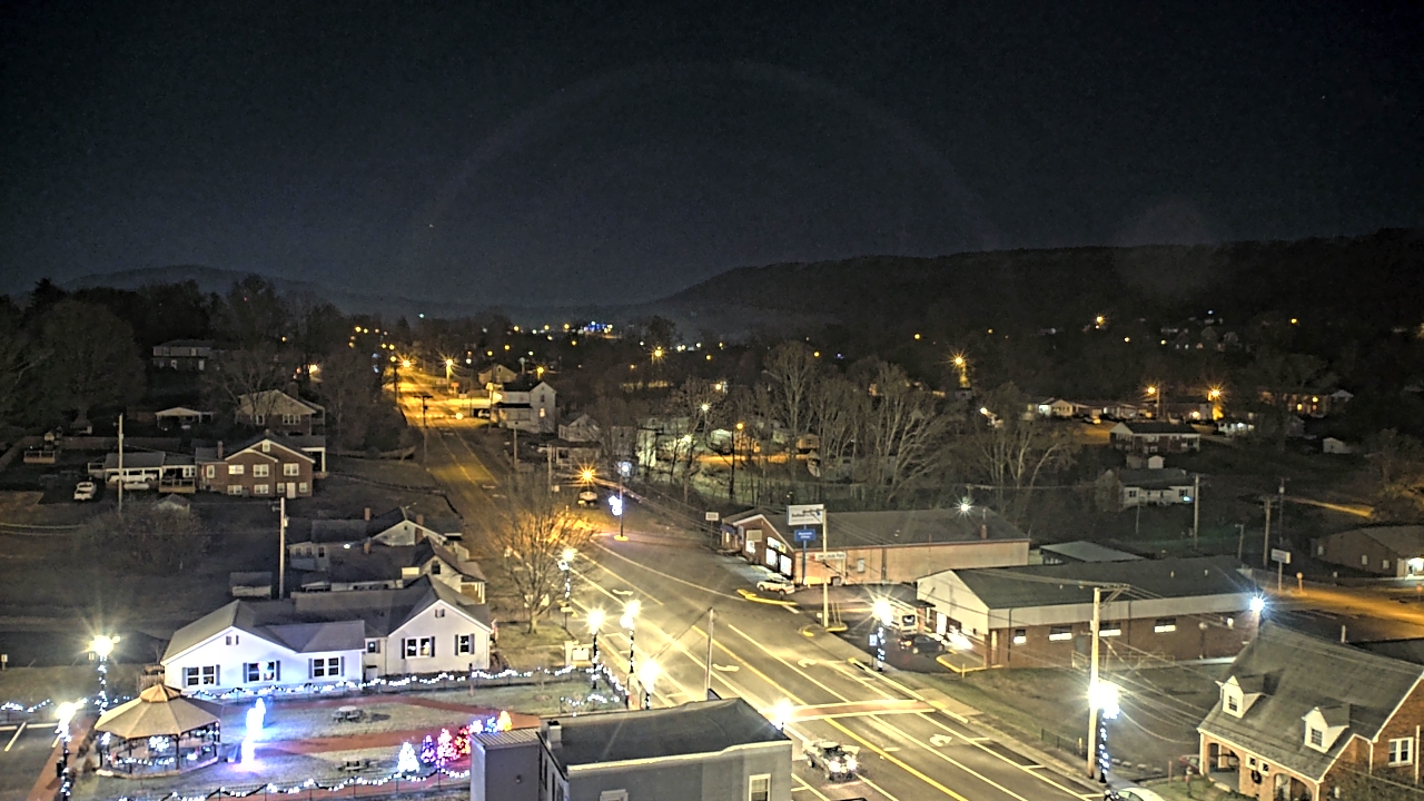 Thumbnail for current weather camera view from Russell County Courthouse in Lebanon, Virginia