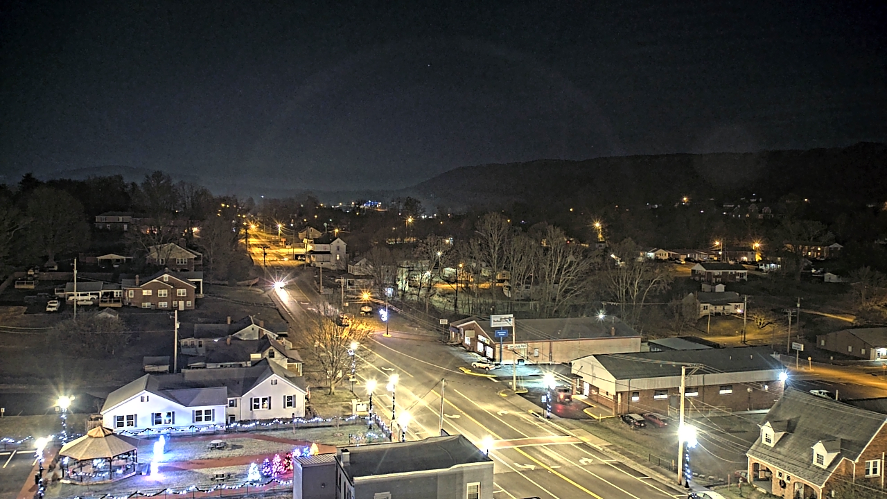 Thumbnail for current weather camera view from Russell County Courthouse in Lebanon, Virginia