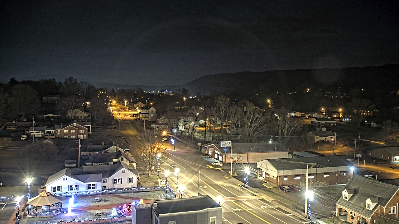 Thumbnail for current weather camera view from Russell County Courthouse in Lebanon, Virginia