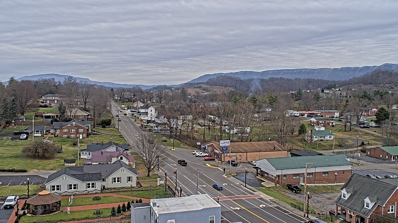 Thumbnail for current weather camera view from Russell County Courthouse in Lebanon, Virginia