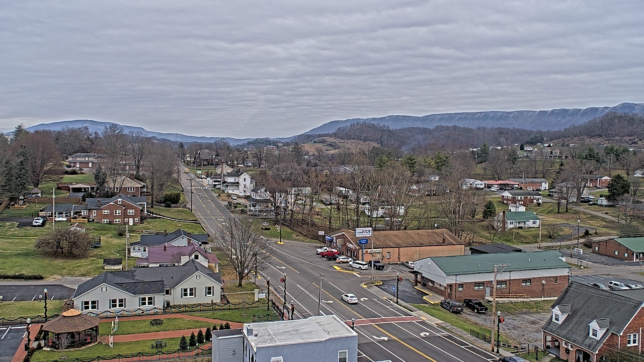 Thumbnail for current weather camera view from Russell County Courthouse in Lebanon, Virginia