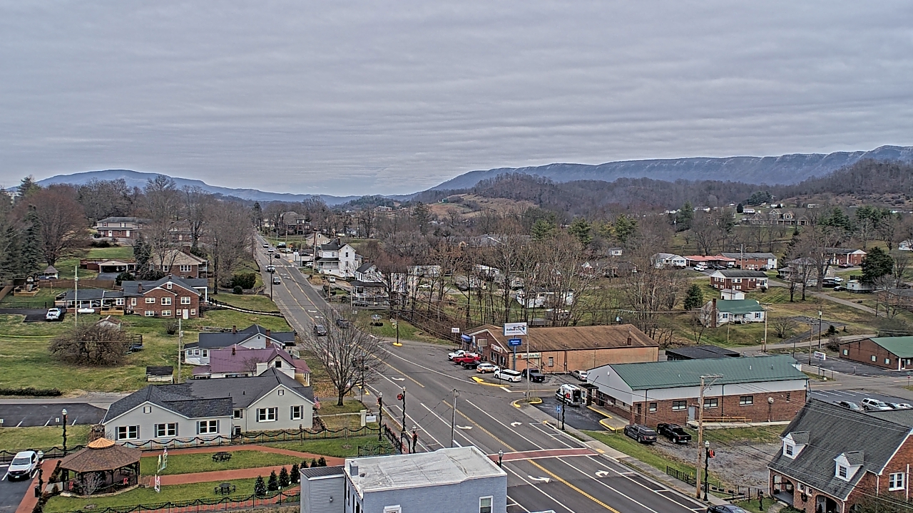 Thumbnail for current weather camera view from Russell County Courthouse in Lebanon, Virginia