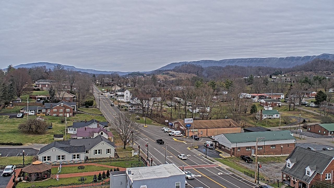 Thumbnail for current weather camera view from Russell County Courthouse in Lebanon, Virginia