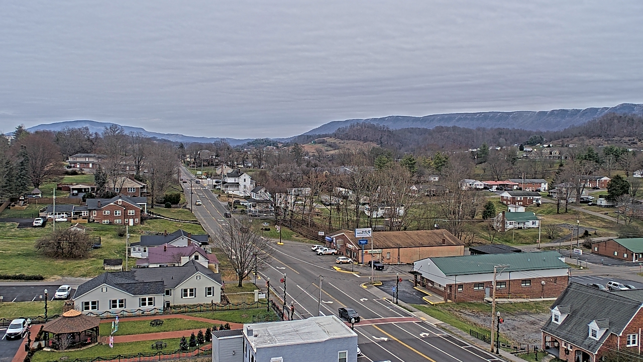 Thumbnail for current weather camera view from Russell County Courthouse in Lebanon, Virginia