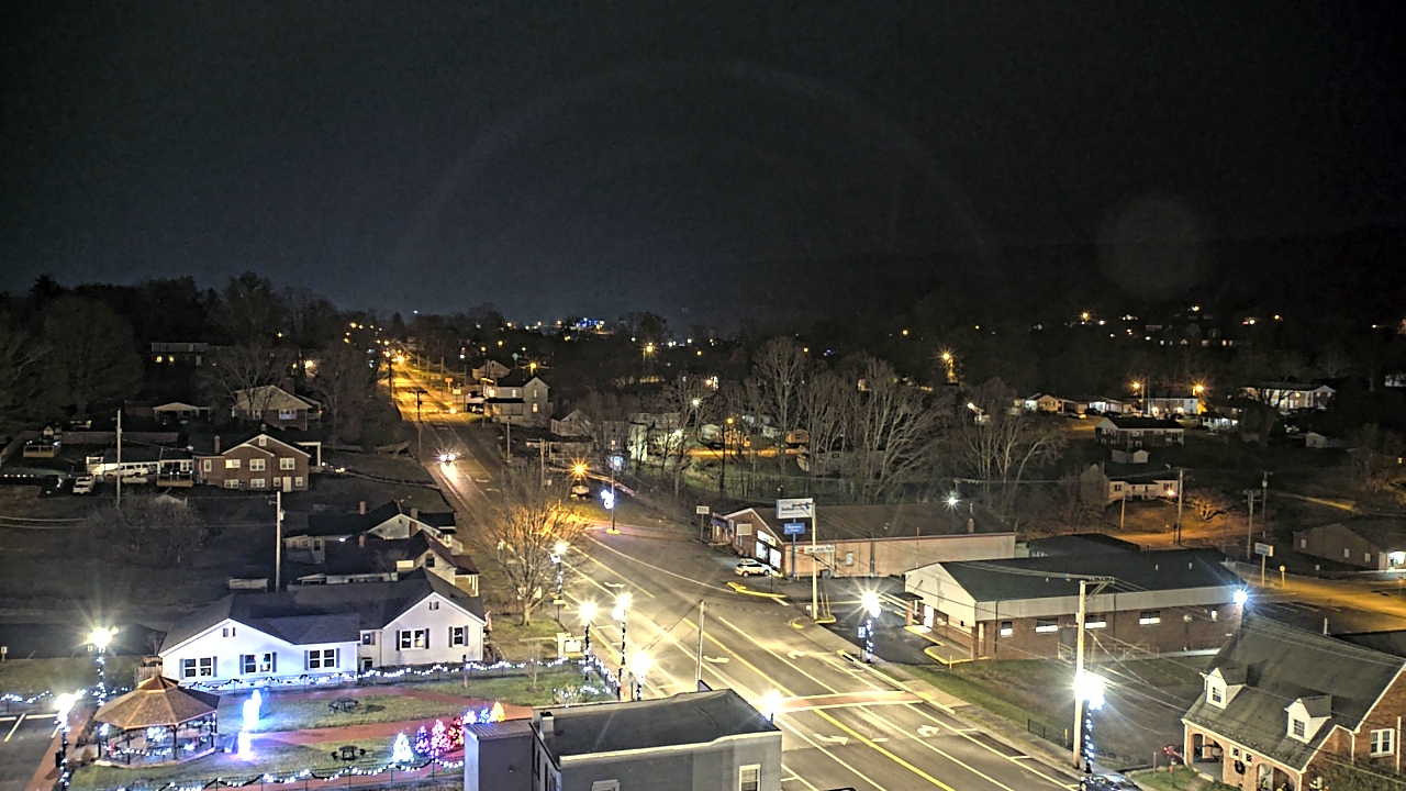 Thumbnail for current weather camera view from Russell County Courthouse in Lebanon, Virginia