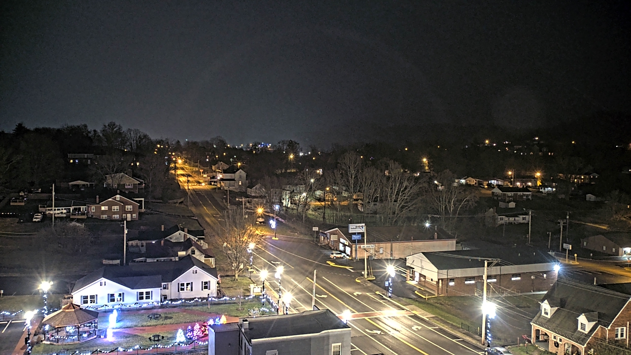 Thumbnail for current weather camera view from Russell County Courthouse in Lebanon, Virginia