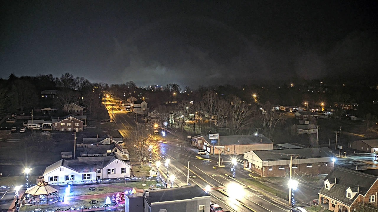 Thumbnail for current weather camera view from Russell County Courthouse in Lebanon, Virginia
