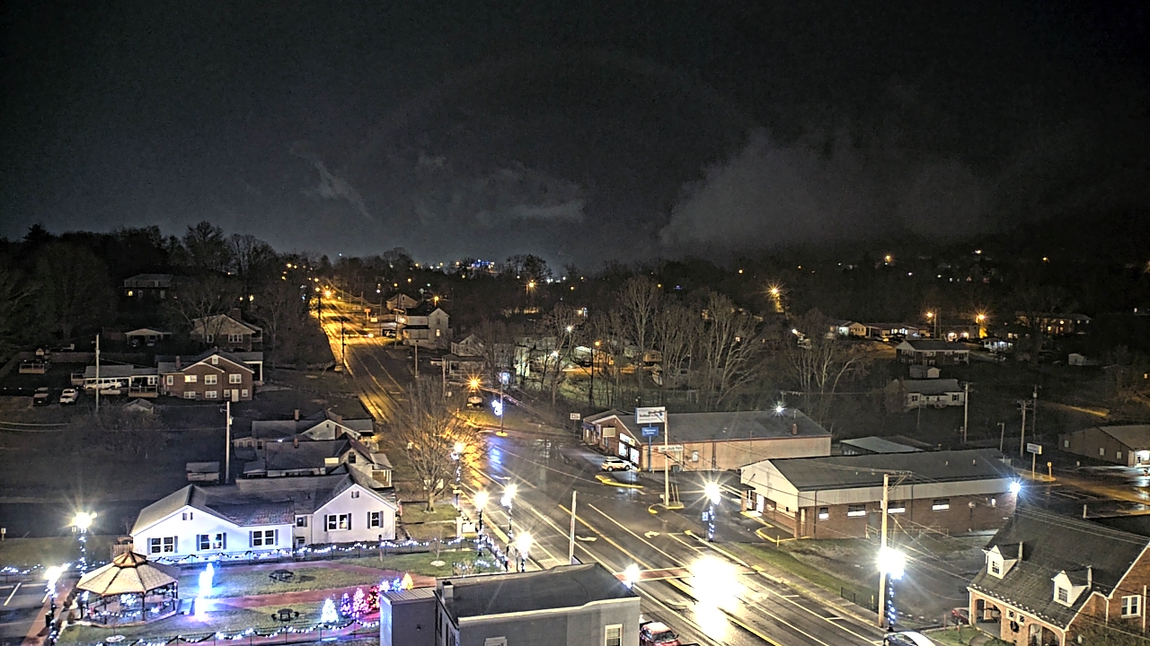 Thumbnail for current weather camera view from Russell County Courthouse in Lebanon, Virginia
