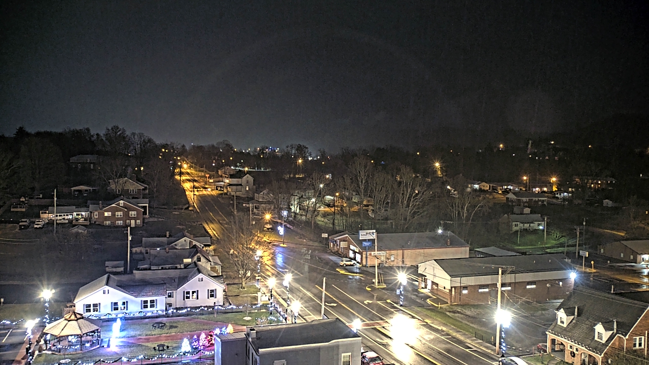 Thumbnail for current weather camera view from Russell County Courthouse in Lebanon, Virginia