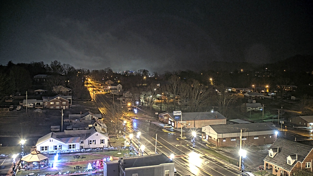 Thumbnail for current weather camera view from Russell County Courthouse in Lebanon, Virginia