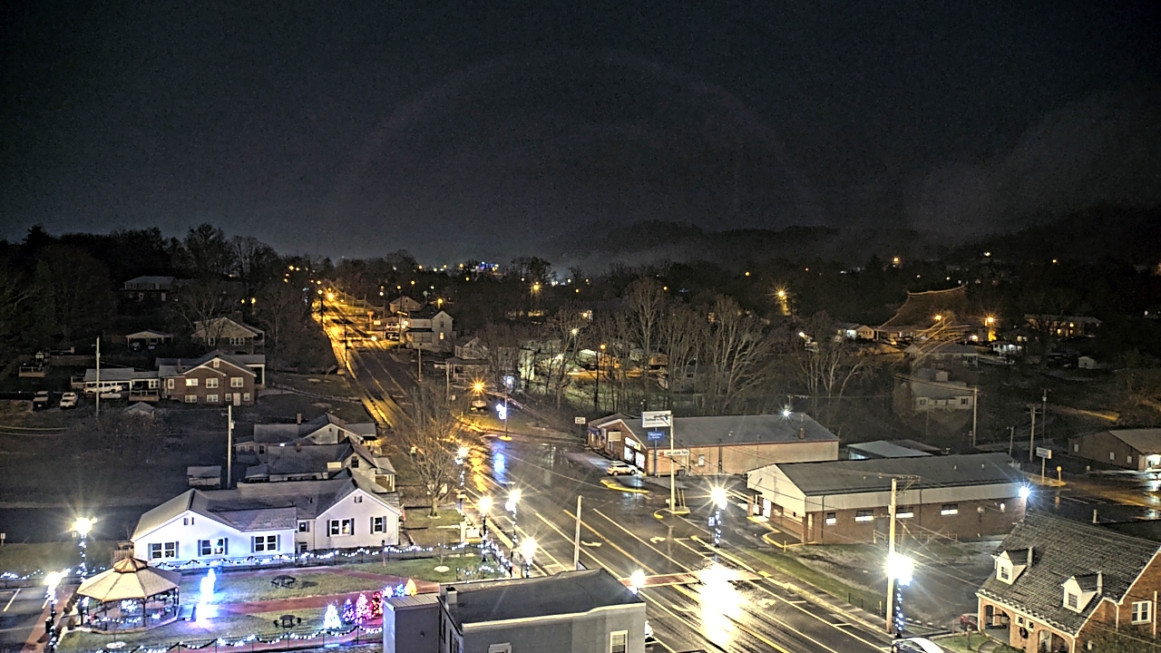 Thumbnail for current weather camera view from Russell County Courthouse in Lebanon, Virginia