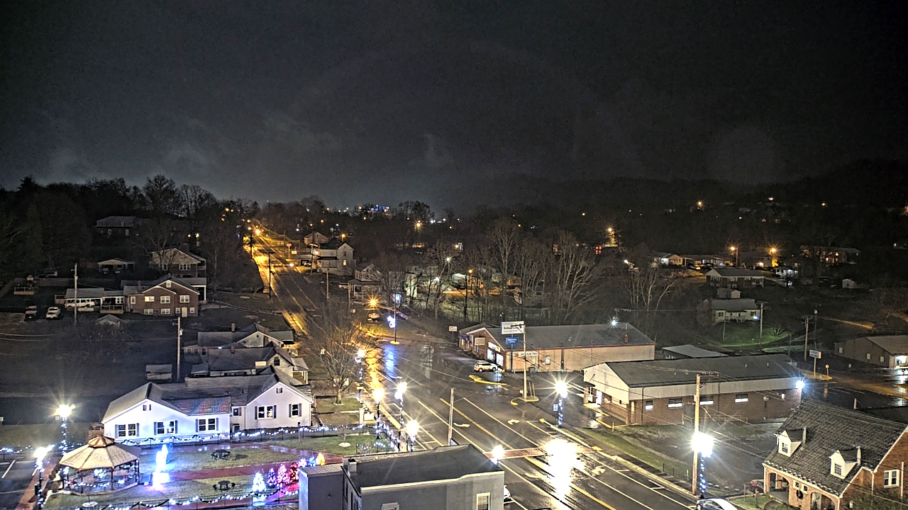 Thumbnail for current weather camera view from Russell County Courthouse in Lebanon, Virginia