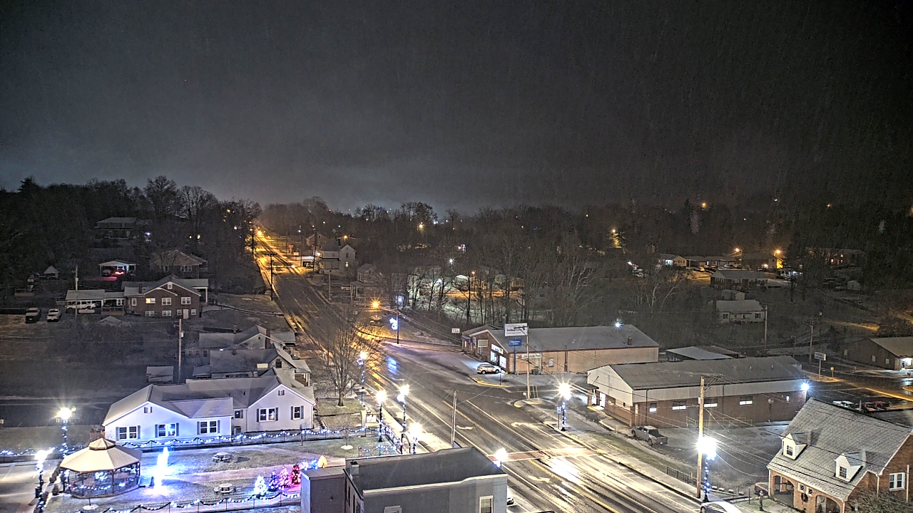 Thumbnail for current weather camera view from Russell County Courthouse in Lebanon, Virginia