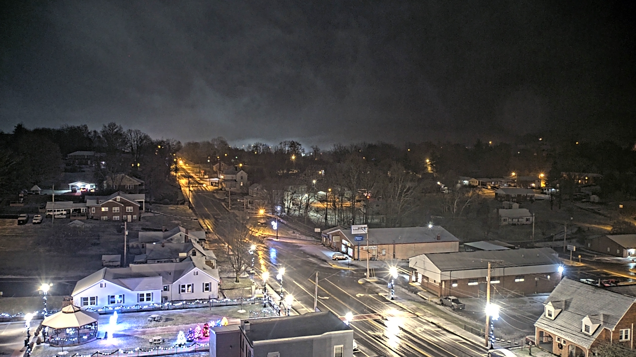 Thumbnail for current weather camera view from Russell County Courthouse in Lebanon, Virginia