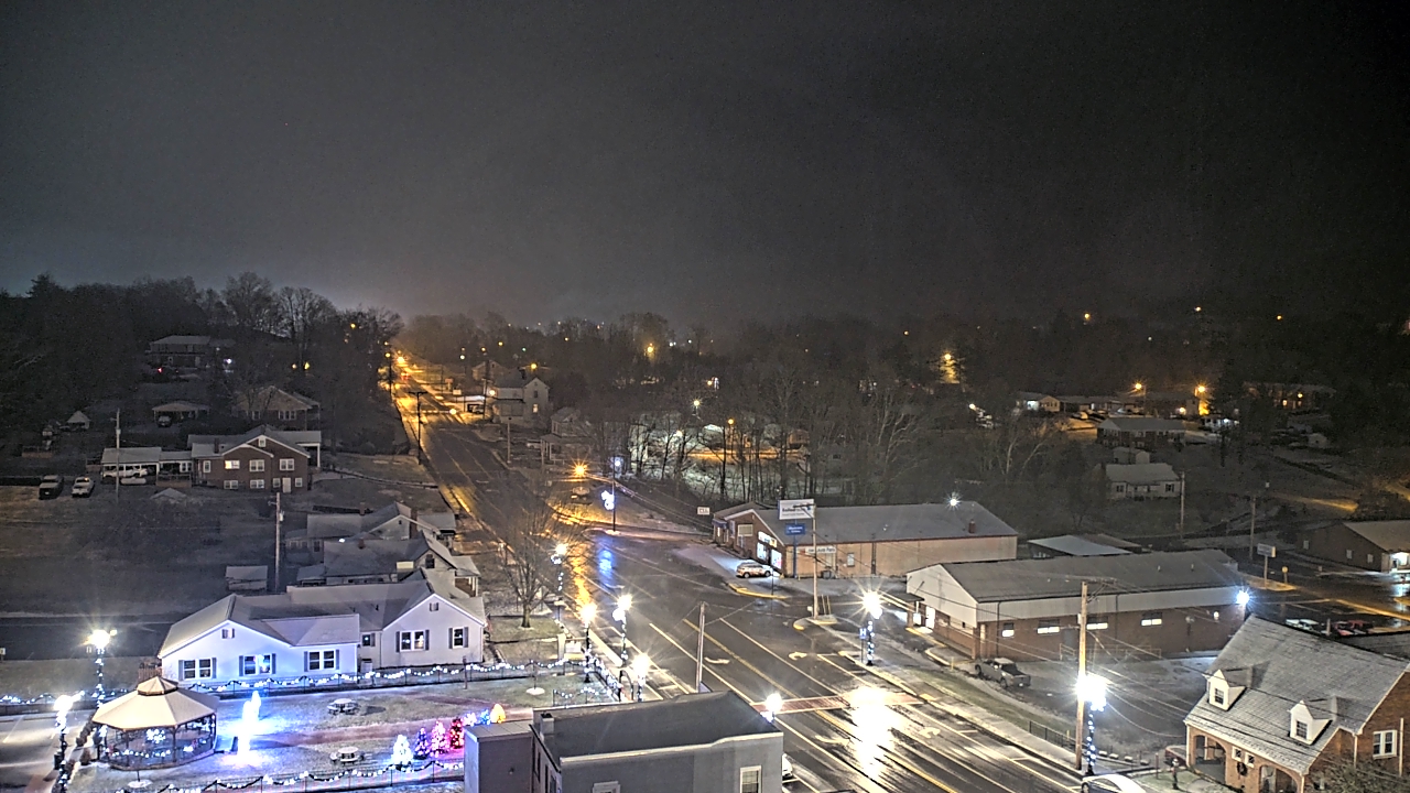 Thumbnail for current weather camera view from Russell County Courthouse in Lebanon, Virginia