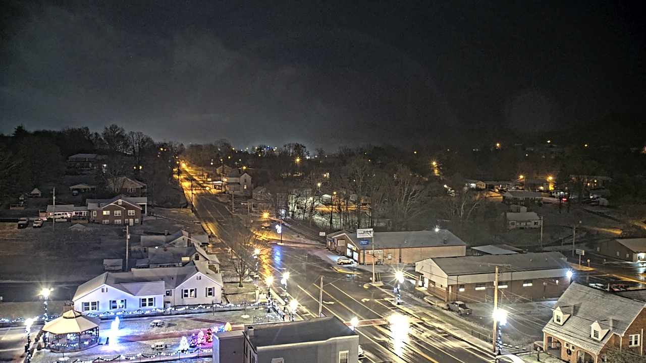 Thumbnail for current weather camera view from Russell County Courthouse in Lebanon, Virginia