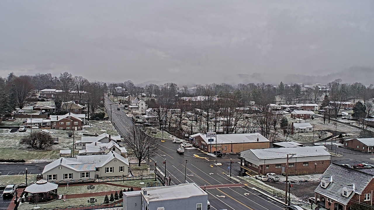 Thumbnail for current weather camera view from Russell County Courthouse in Lebanon, Virginia