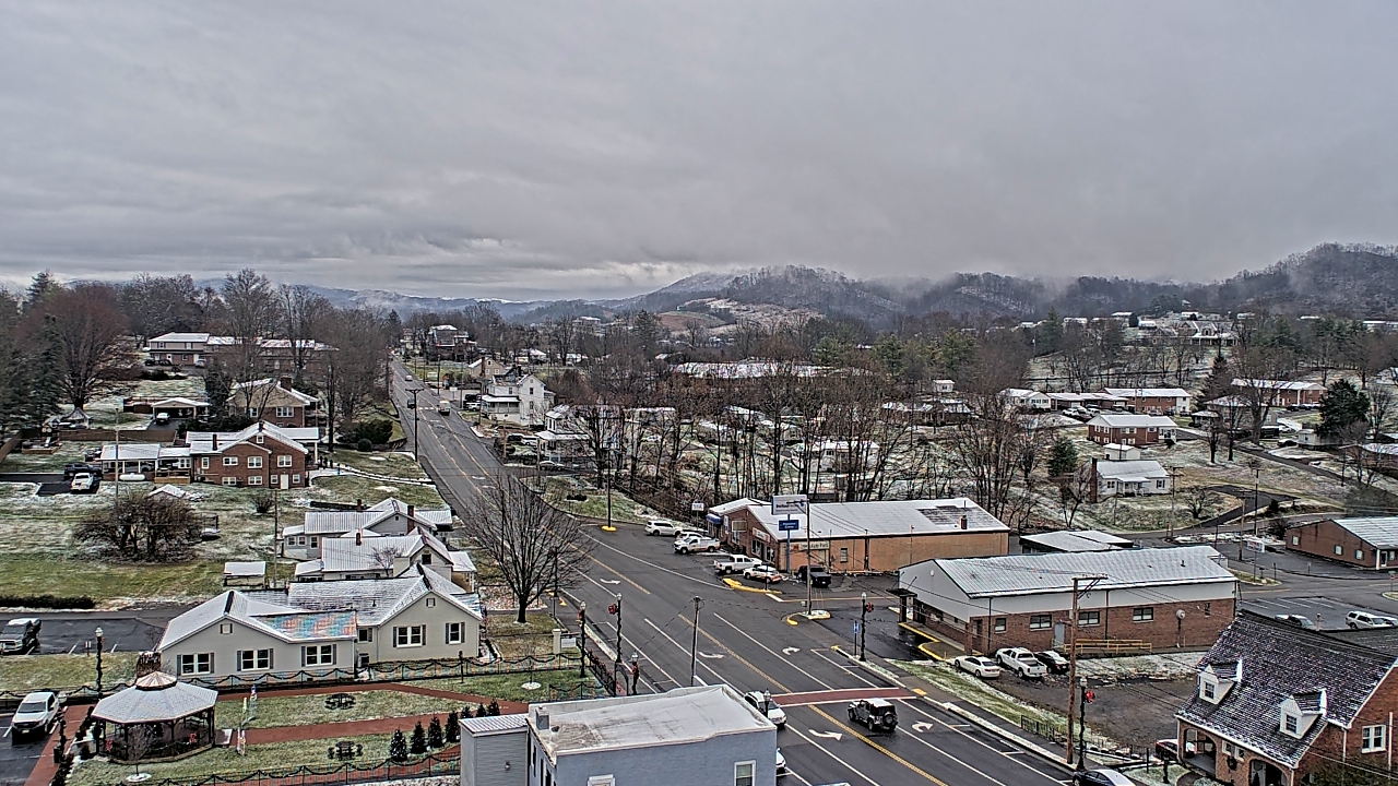 Thumbnail for current weather camera view from Russell County Courthouse in Lebanon, Virginia