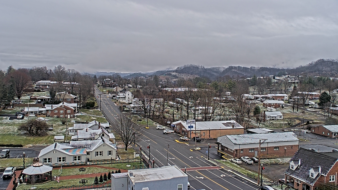 Thumbnail for current weather camera view from Russell County Courthouse in Lebanon, Virginia