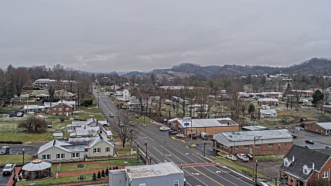 Thumbnail for current weather camera view from Russell County Courthouse in Lebanon, Virginia