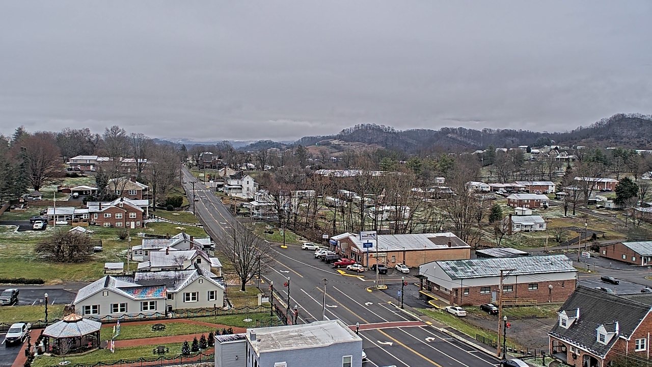 Thumbnail for current weather camera view from Russell County Courthouse in Lebanon, Virginia
