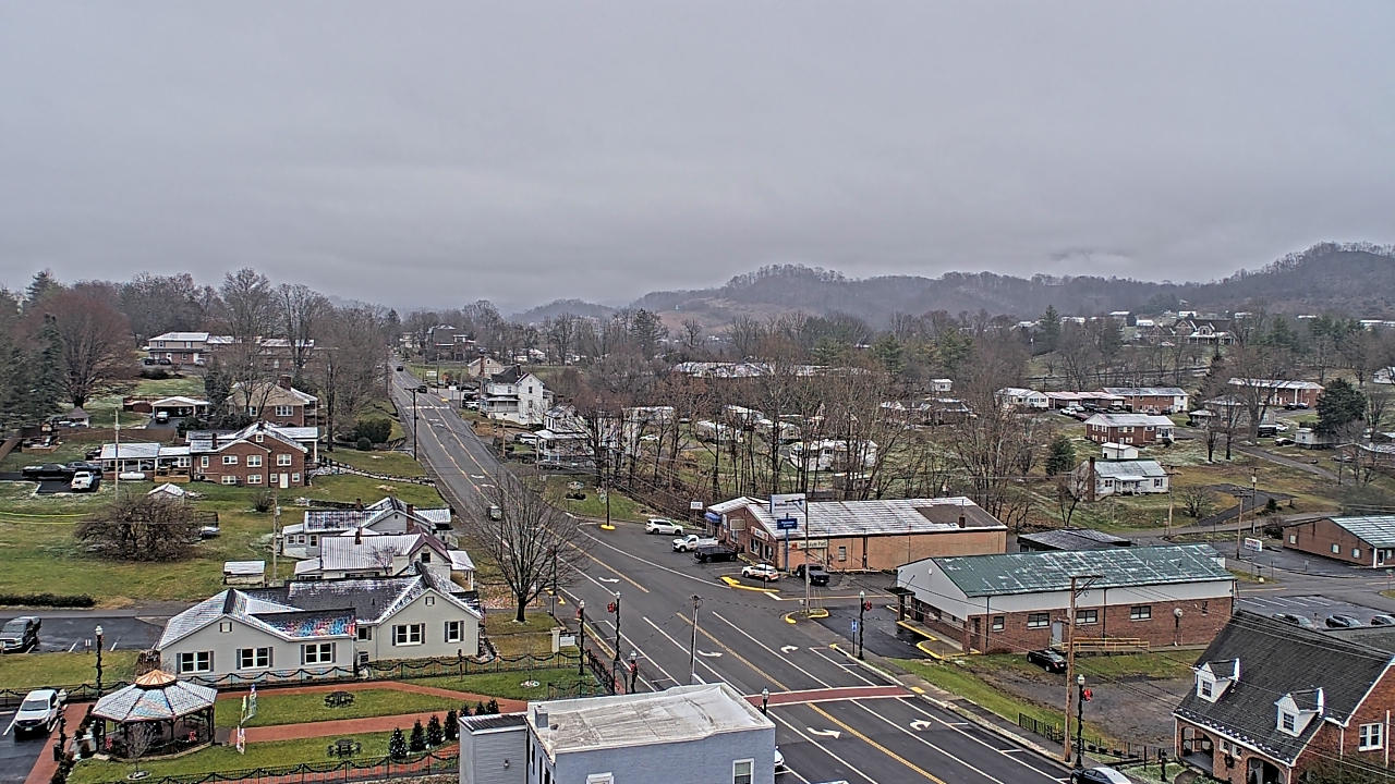 Thumbnail for current weather camera view from Russell County Courthouse in Lebanon, Virginia