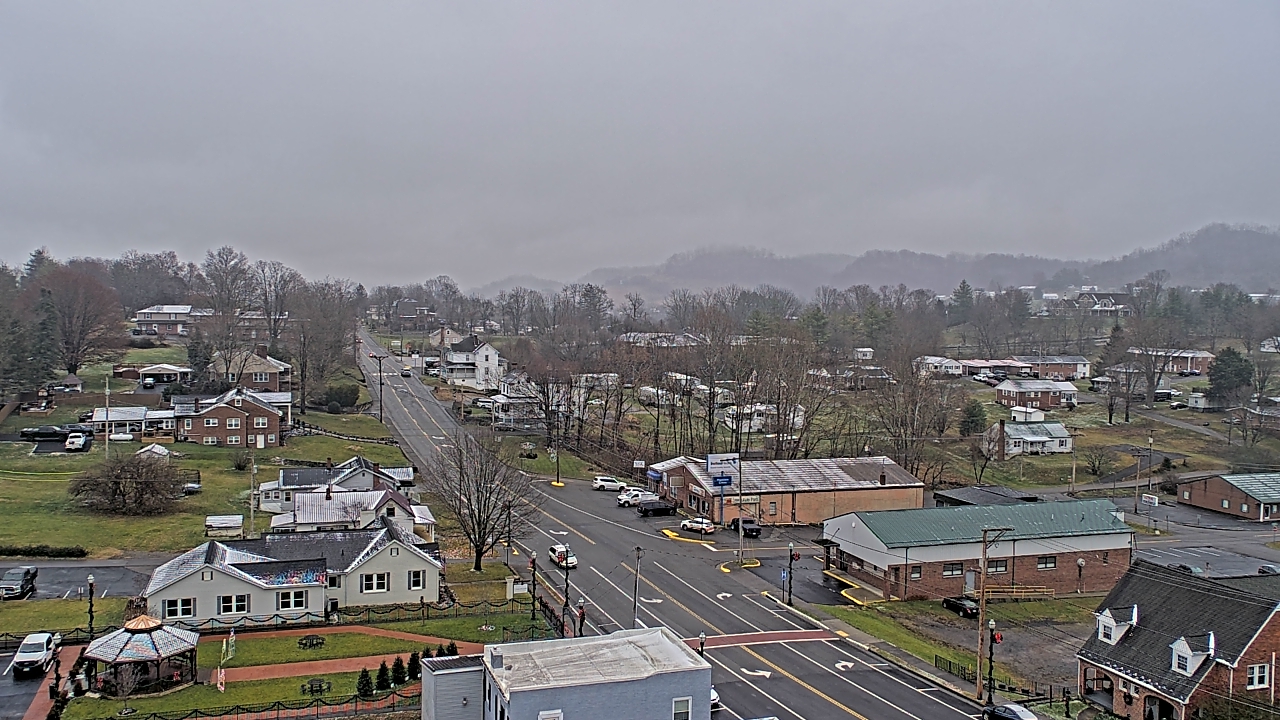 Thumbnail for current weather camera view from Russell County Courthouse in Lebanon, Virginia