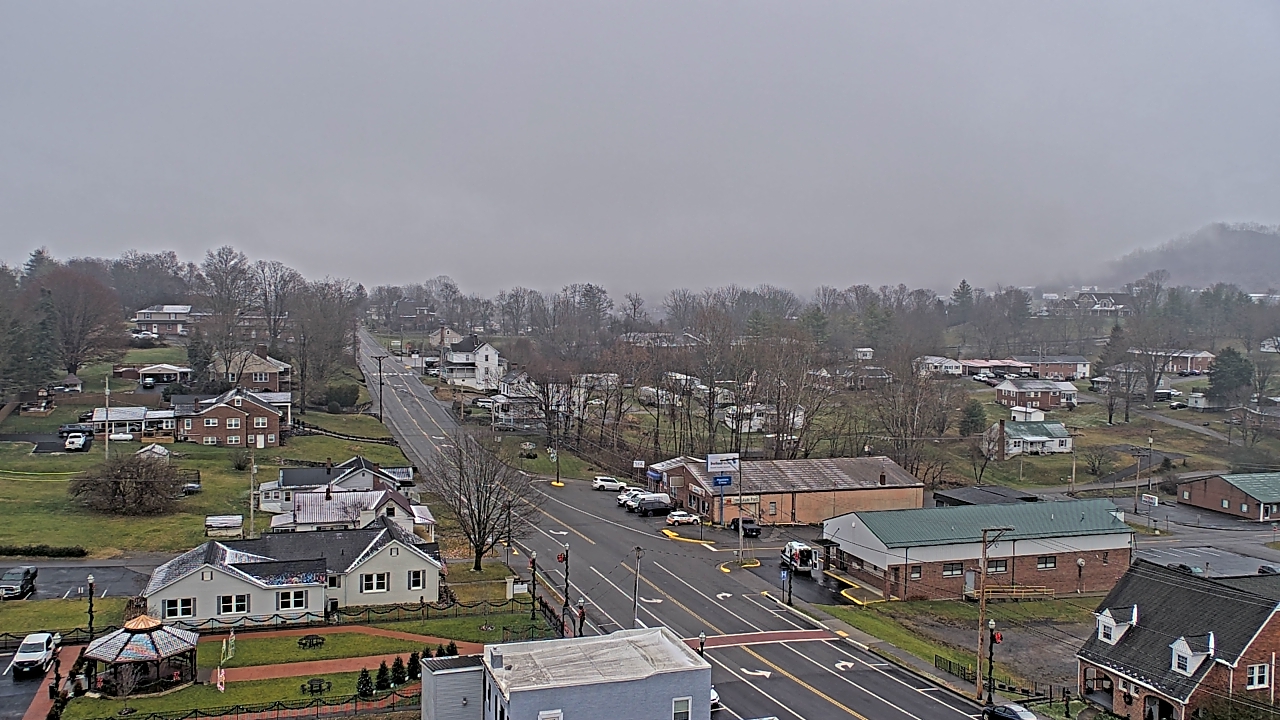Thumbnail for current weather camera view from Russell County Courthouse in Lebanon, Virginia
