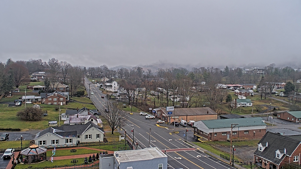 Thumbnail for current weather camera view from Russell County Courthouse in Lebanon, Virginia