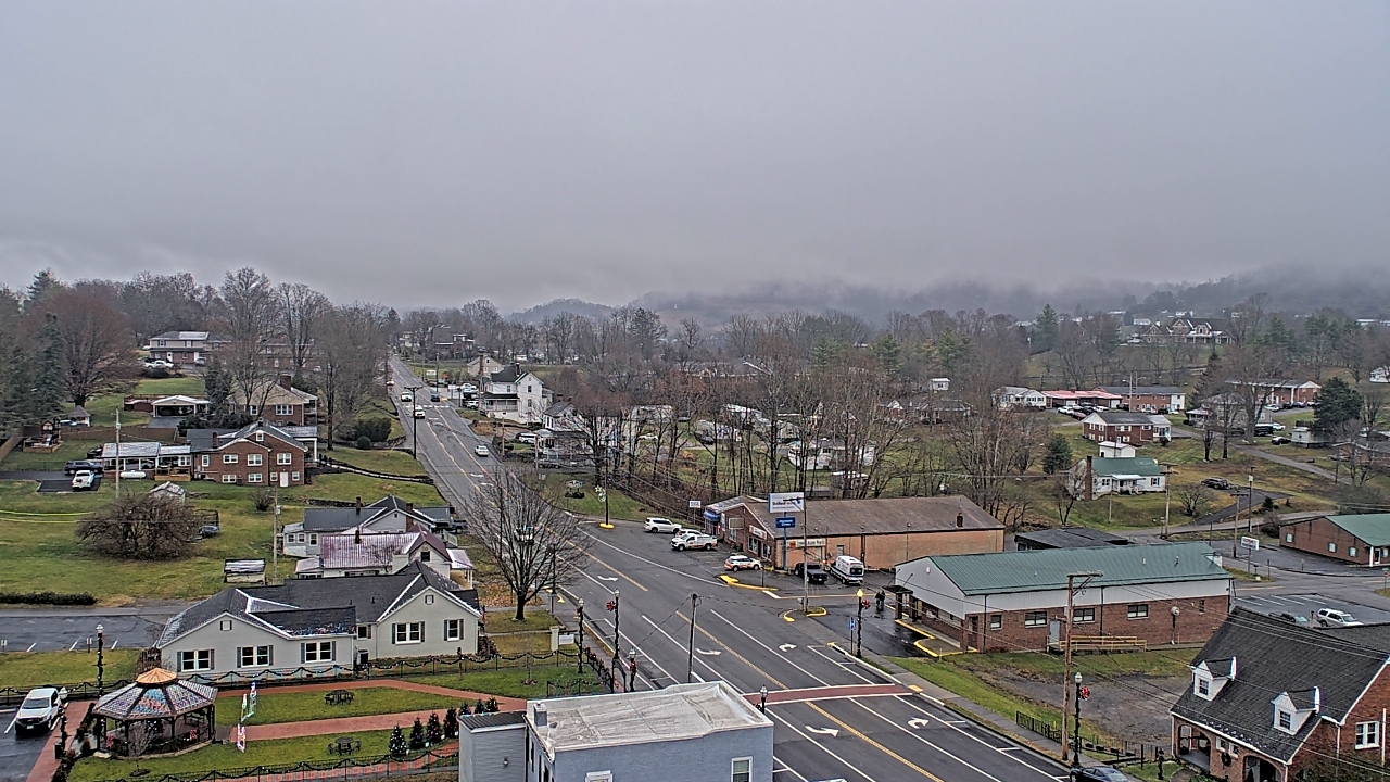 Thumbnail for current weather camera view from Russell County Courthouse in Lebanon, Virginia