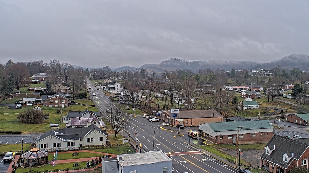 Thumbnail for current weather camera view from Russell County Courthouse in Lebanon, Virginia