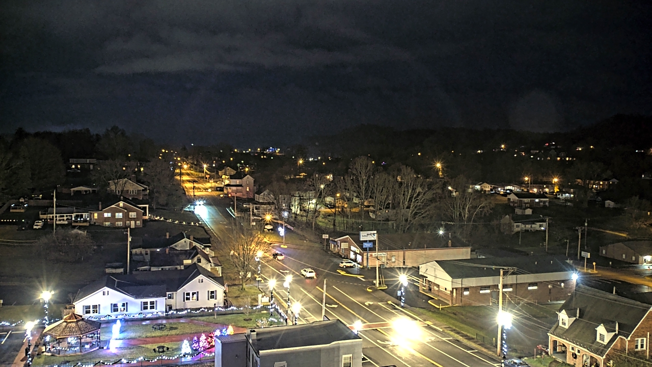 Thumbnail for current weather camera view from Russell County Courthouse in Lebanon, Virginia