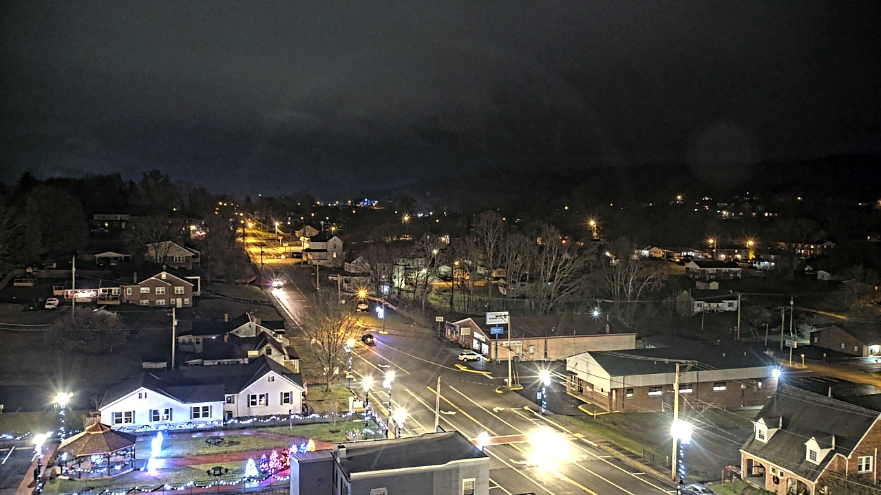 Thumbnail for current weather camera view from Russell County Courthouse in Lebanon, Virginia